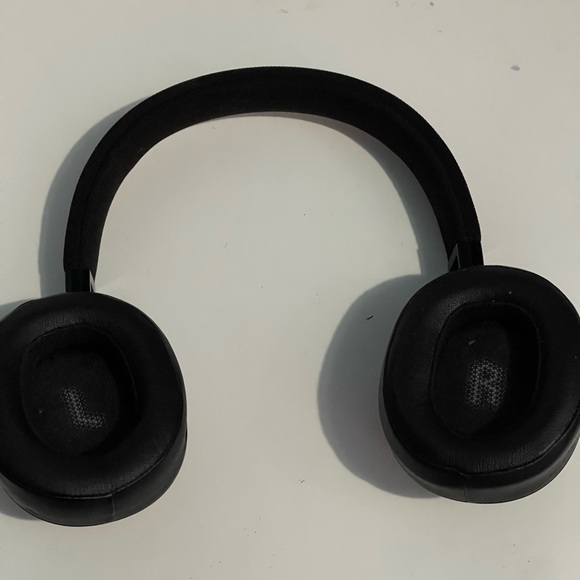 Sharper image wireless headphones - Picture 8 of 9